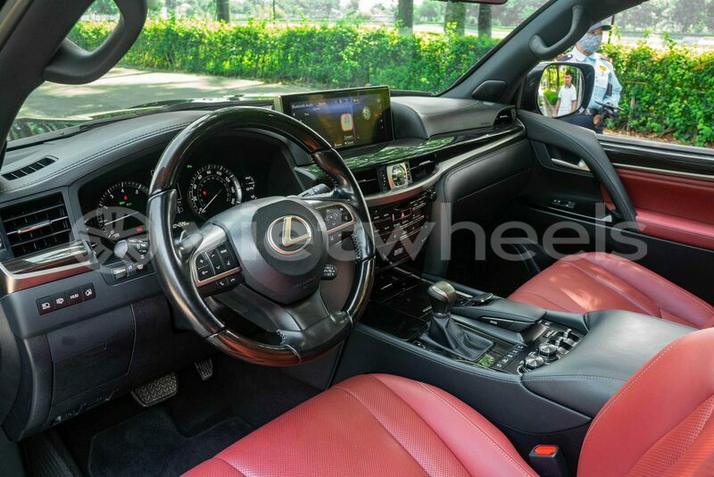 Big with watermark lexus lx570 hue a luoi 2 46392