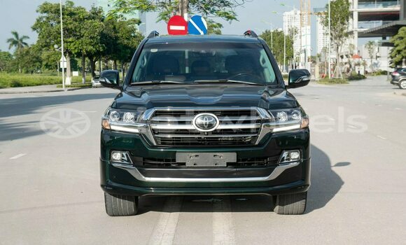 Mua Đã sử dụng Toyota Land Cruiser Xe ô tô