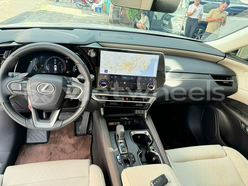 Big with watermark lexus rx350 lam dong 3 bao loc 46400