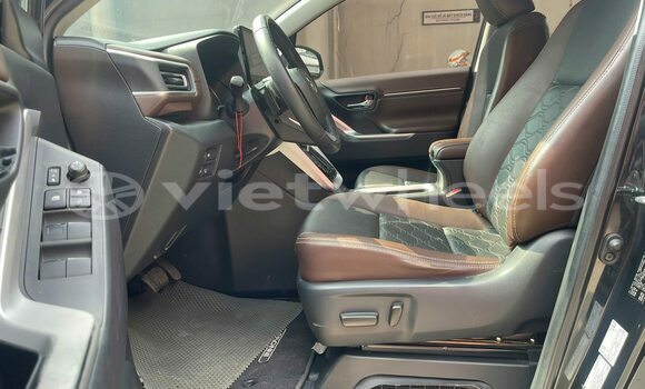 Mua Đã sử dụng Toyota Innova cross Xe ô tô Mua Đã sử dụng Toyota Innova cross Xe ô tô