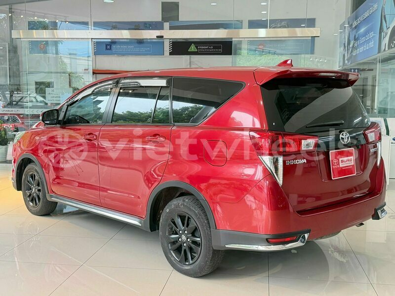 Big with watermark toyota innova ho chi minh 8 46415
