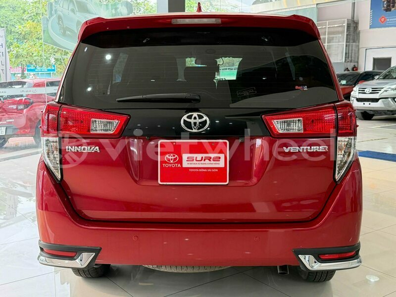 Big with watermark toyota innova ho chi minh 8 46415