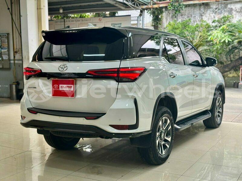 Big with watermark toyota fortuner an giang an bien 46417