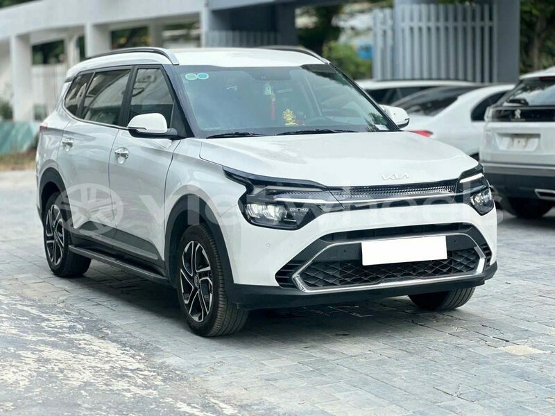 Big with watermark kia carens lam dong 3 bao loc 46434