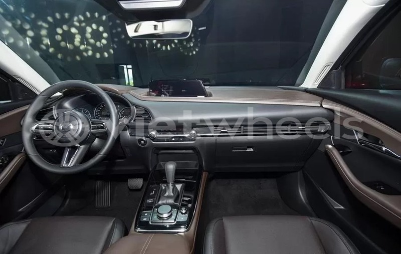 Big with watermark mazda cx 30 hanoi saigon 46441