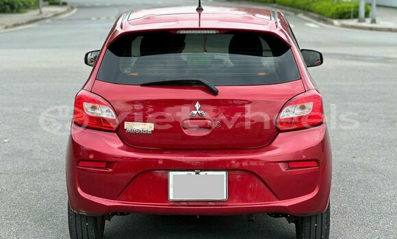 Mua Đã sử dụng Mitsubishi Mirage Xe ô tô Mua Đã sử dụng Mitsubishi Mirage Xe ô tô