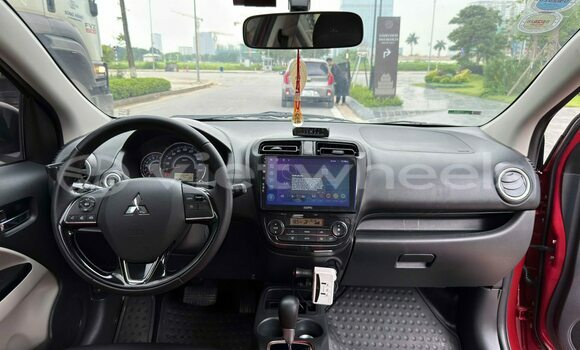 Mua Đã sử dụng Mitsubishi Mirage Xe ô tô Mua Đã sử dụng Mitsubishi Mirage Xe ô tô
