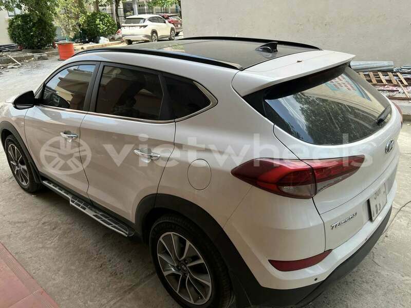 Big with watermark hyundai tucson ho chi minh 12 46455