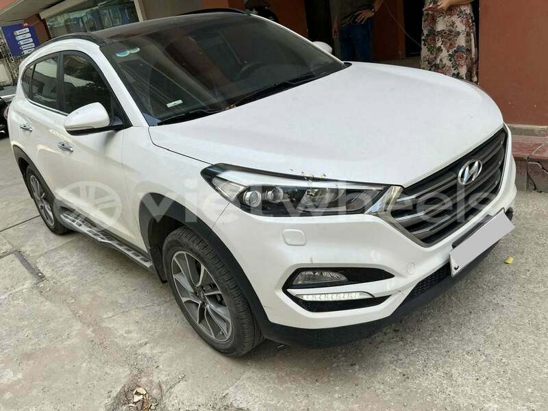 Big with watermark hyundai tucson ho chi minh 12 46455
