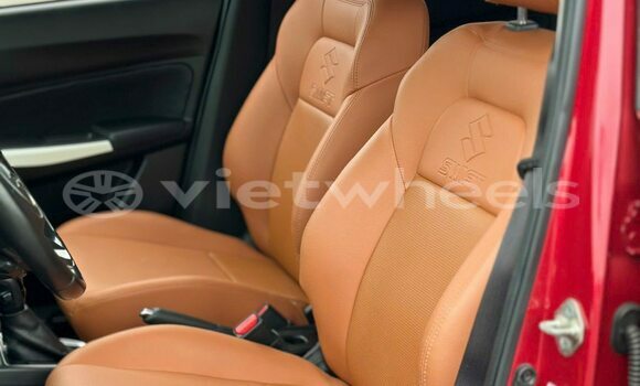 Mua Đã sử dụng Suzuki Swift Xe ô tô Mua Đã sử dụng Suzuki Swift Xe ô tô