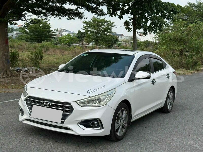 Big with watermark hyundai accent hue a luoi 2 46477