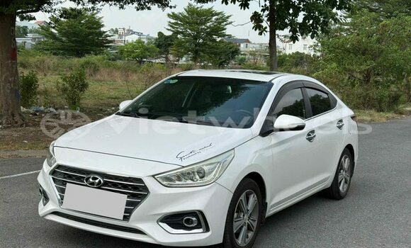 Mua Đã sử dụng Hyundai Accent Xe ô tô Mua Đã sử dụng Hyundai Accent Xe ô tô