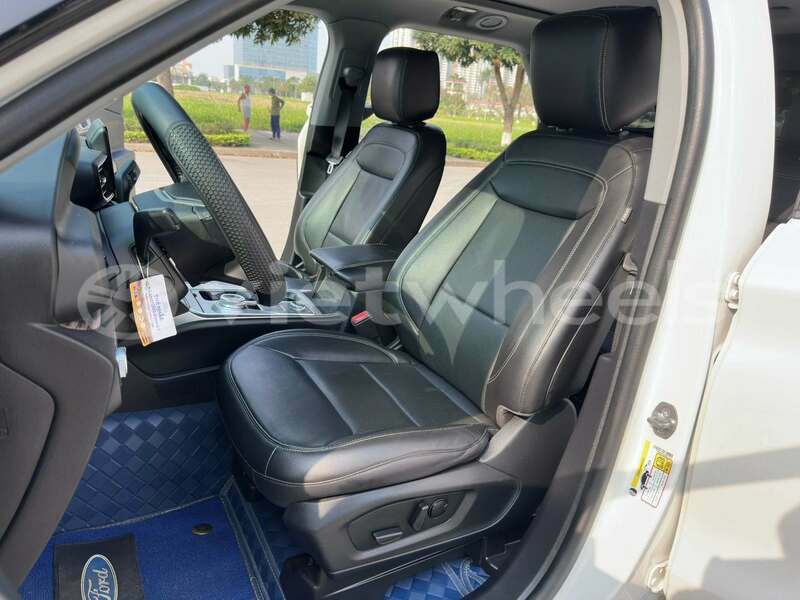 Big with watermark ford explorer can tho an binh 46481
