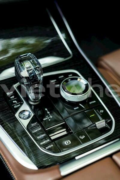 Big with watermark bmw x7 hue an cuu 46499