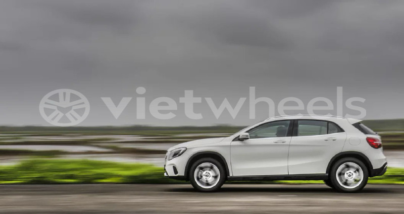 Big with watermark mercedes gla khanh hoa nha trang 46503