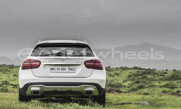 Mua Nhập khẩu Mercedes GLA Xe ô tô Mua Nhập khẩu Mercedes GLA Xe ô tô
