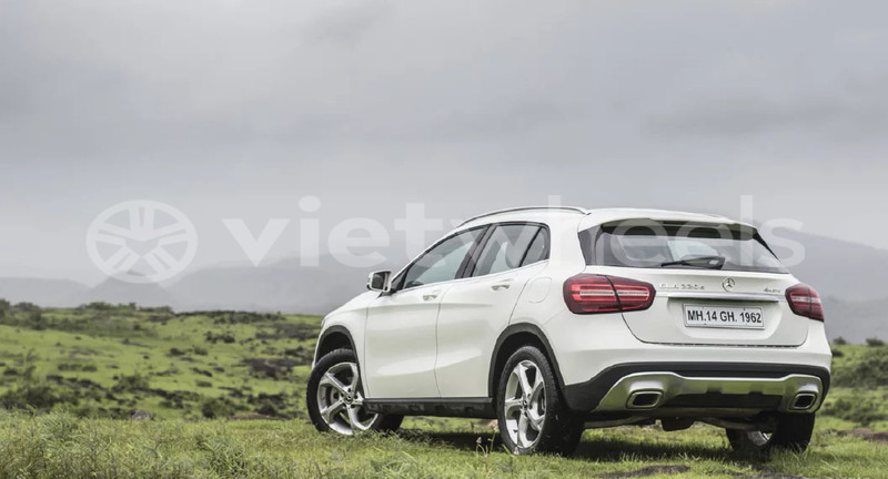 Big with watermark mercedes gla khanh hoa nha trang 46503