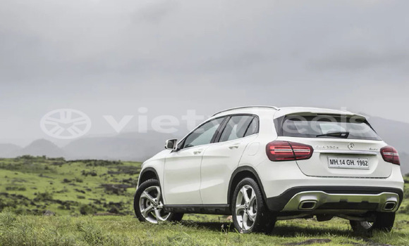 Mua Nhập khẩu Mercedes GLA Xe ô tô Mua Nhập khẩu Mercedes GLA Xe ô tô