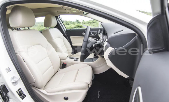 Mua Nhập khẩu Mercedes GLA Xe ô tô Mua Nhập khẩu Mercedes GLA Xe ô tô