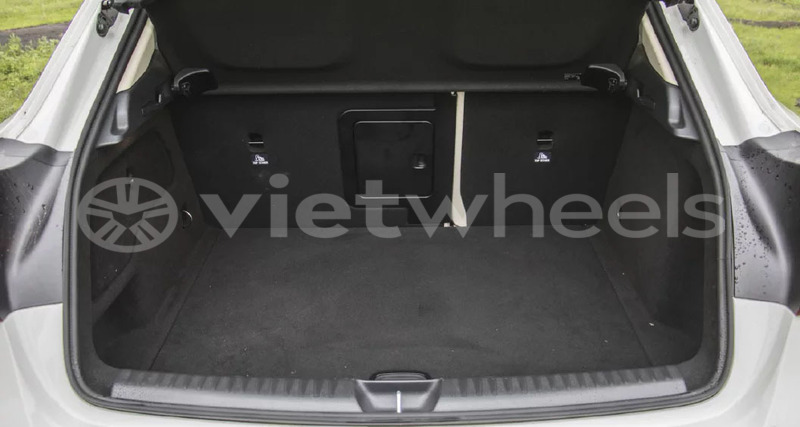 Big with watermark mercedes gla khanh hoa nha trang 46503