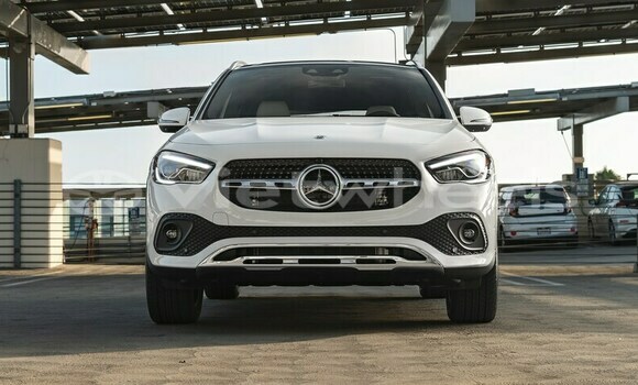 Mua Nhập khẩu Mercedes GLA Xe ô tô Mua Nhập khẩu Mercedes GLA Xe ô tô
