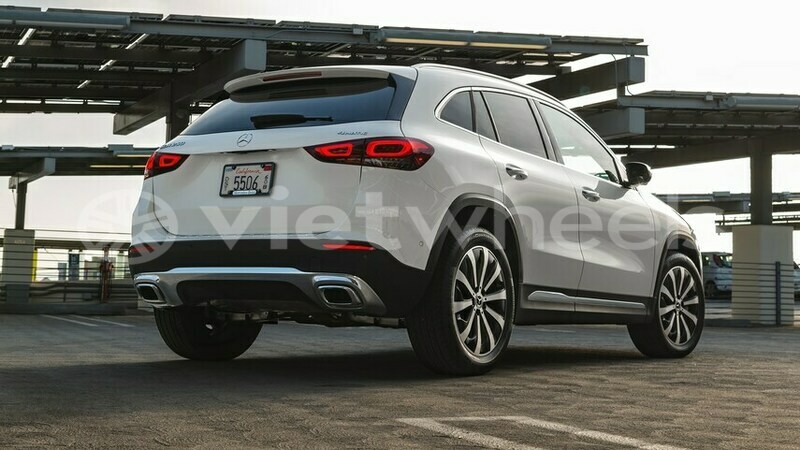 Big with watermark mercedes gla khanh hoa nha trang 46506