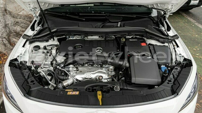 Big with watermark mercedes gla khanh hoa nha trang 46506