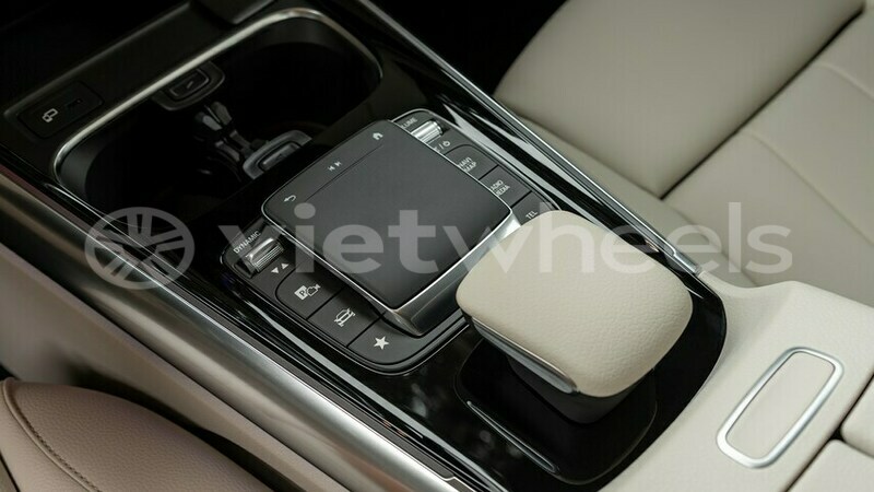 Big with watermark mercedes gla khanh hoa nha trang 46506
