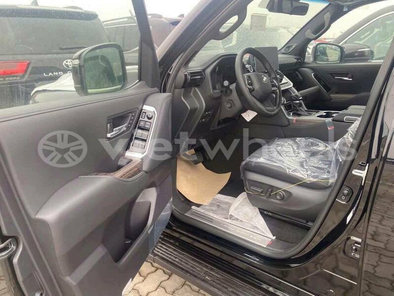 Big with watermark toyota land cruiser hue a luoi 3 46507