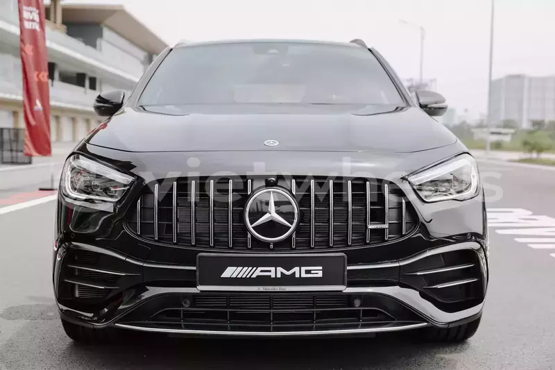 Big with watermark mercedes gla khanh hoa nha trang 46508