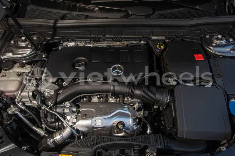 Big with watermark mercedes glb khanh hoa nha trang 46510