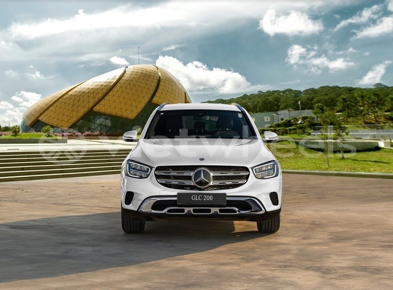 Big with watermark mercedes glc 200 khanh hoa nha trang 46512
