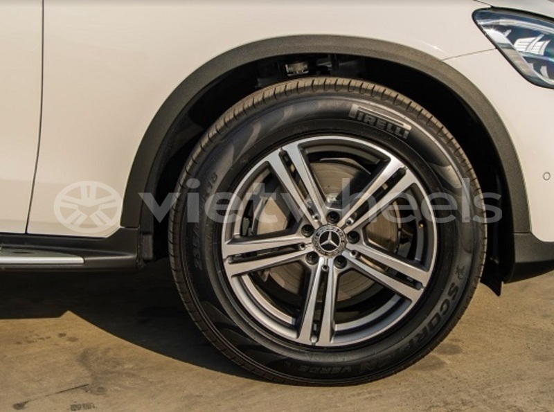 Big with watermark mercedes glc 200 khanh hoa nha trang 46512