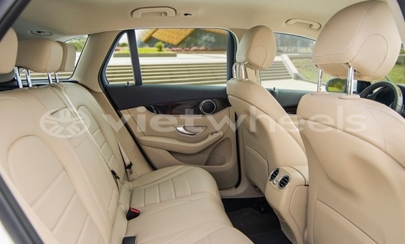 Mua Nhập khẩu Mercedes GLC 200 Xe ô tô Mua Nhập khẩu Mercedes GLC 200 Xe ô tô