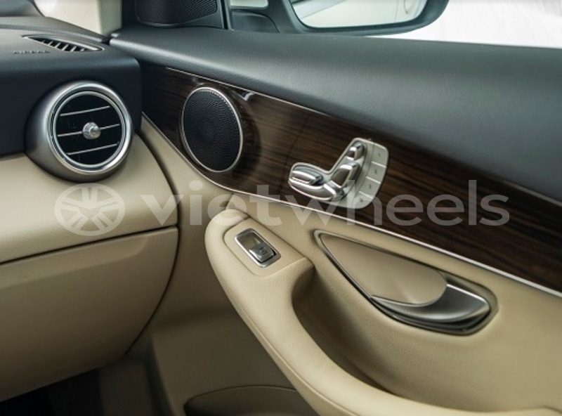 Big with watermark mercedes glc 200 khanh hoa nha trang 46512