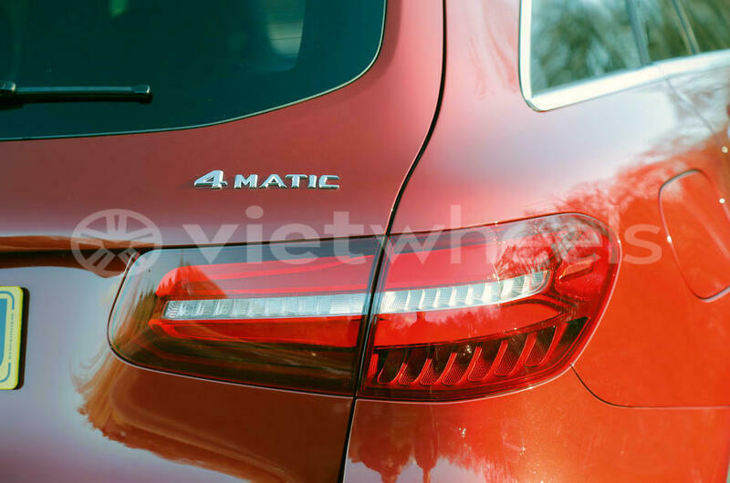 Big with watermark mercedes glc 250 khanh hoa nha trang 46513
