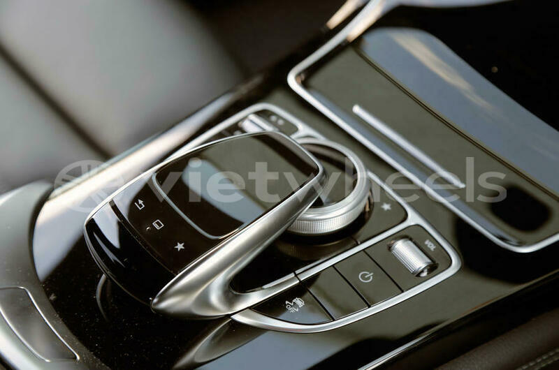 Big with watermark mercedes glc 250 khanh hoa nha trang 46513