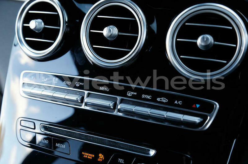 Big with watermark mercedes glc 250 khanh hoa nha trang 46513