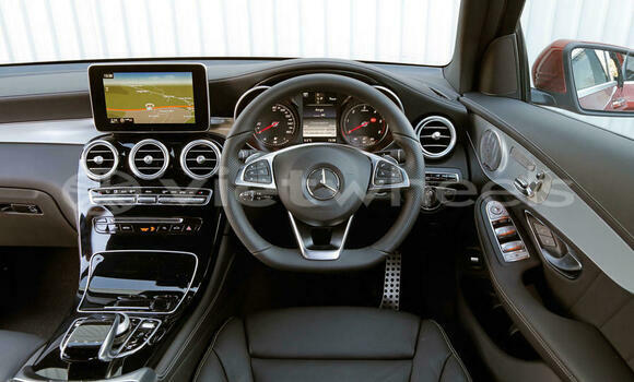 Mua Nhập khẩu Mercedes GLC 250 Xe ô tô Mua Nhập khẩu Mercedes GLC 250 Xe ô tô