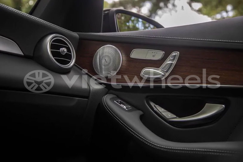 Big with watermark mercedes glc khanh hoa nha trang 46514