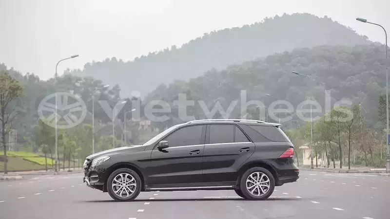 Big with watermark mercedes gle khanh hoa nha trang 46516