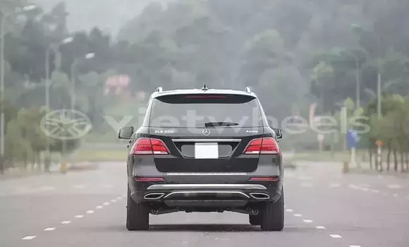 Mua Nhập khẩu Mercedes GLE Xe ô tô Mua Nhập khẩu Mercedes GLE Xe ô tô