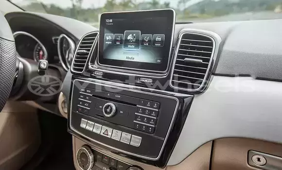 Mua Nhập khẩu Mercedes GLE Xe ô tô Mua Nhập khẩu Mercedes GLE Xe ô tô
