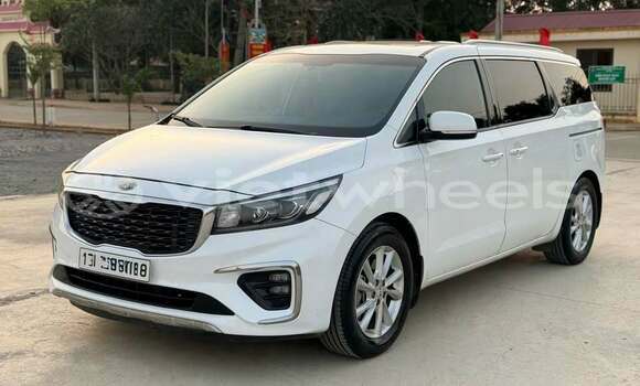 Mua Đã sử dụng Kia Sedona Xe ô tô