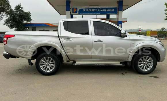 Mua Đã sử dụng Mitsubishi Triton Xe ô tô Mua Đã sử dụng Mitsubishi Triton Xe ô tô