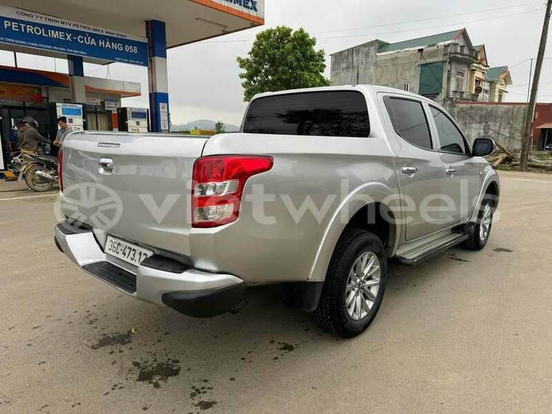 Big with watermark mitsubishi triton hue a luoi 5 46526
