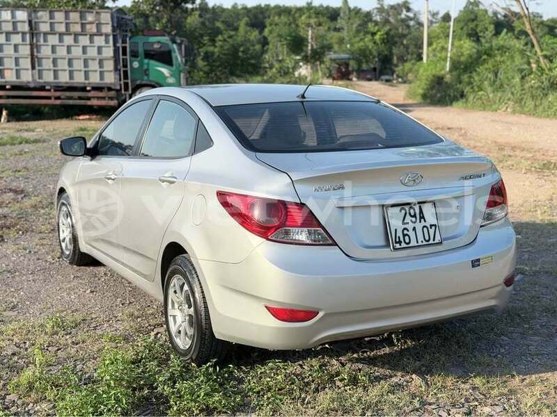 Big with watermark hyundai accent hung yen a sao 46528