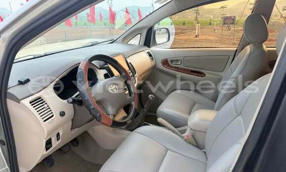 Mua Đã sử dụng Toyota Innova Xe ô tô Mua Đã sử dụng Toyota Innova Xe ô tô