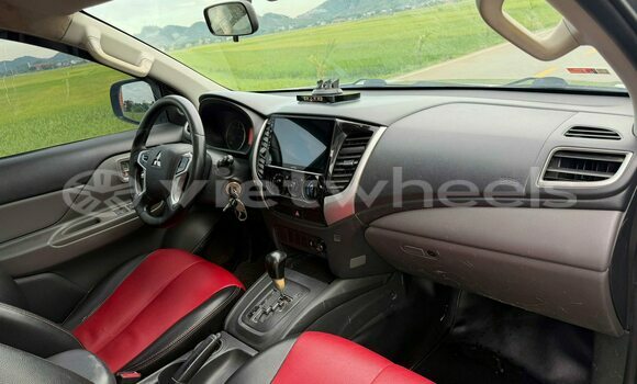 Mua Đã sử dụng Mitsubishi Triton Xe ô tô Mua Đã sử dụng Mitsubishi Triton Xe ô tô