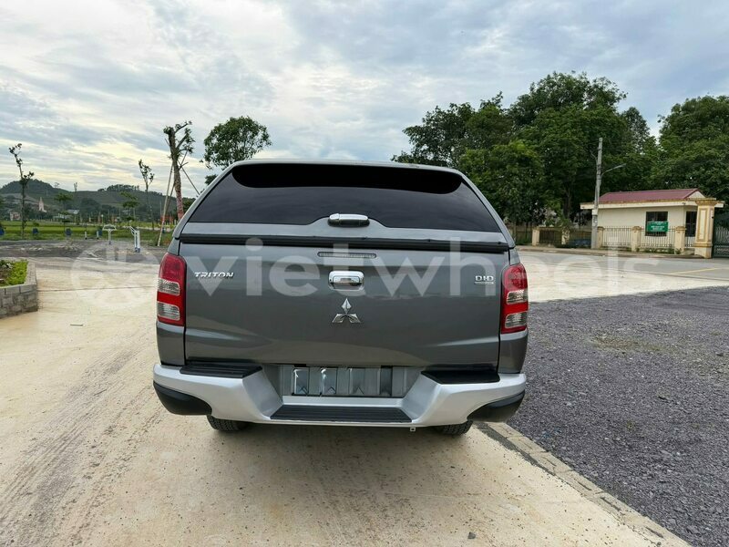 Big with watermark mitsubishi triton hue a luoi 4 46533
